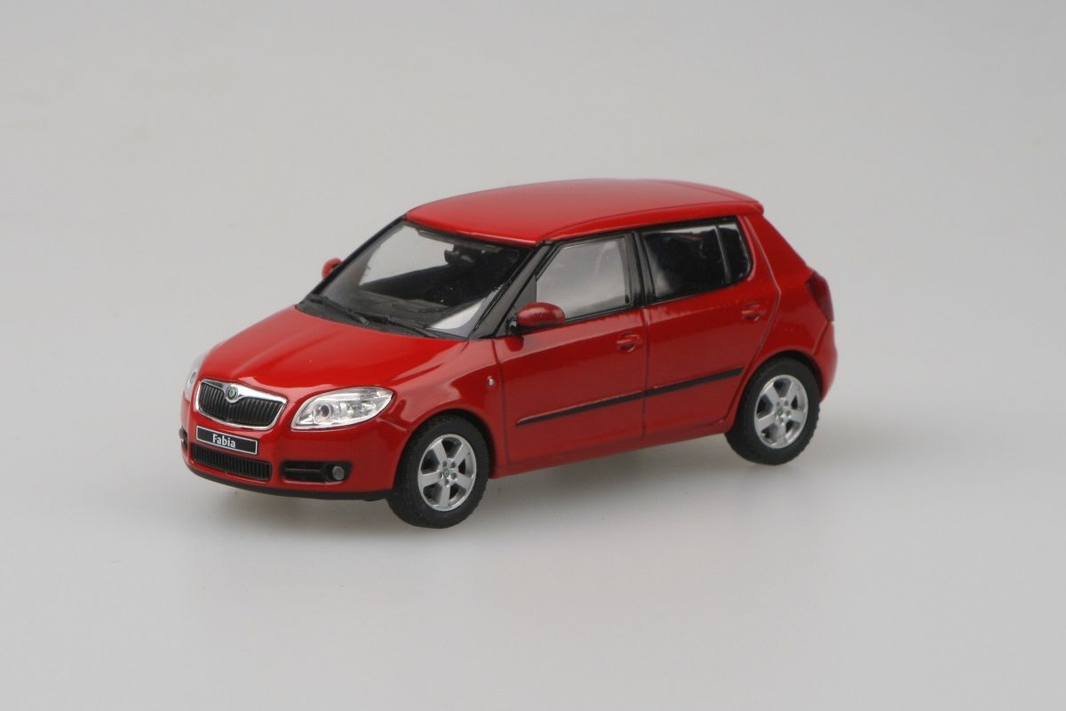 MODEL FABIA 1:43